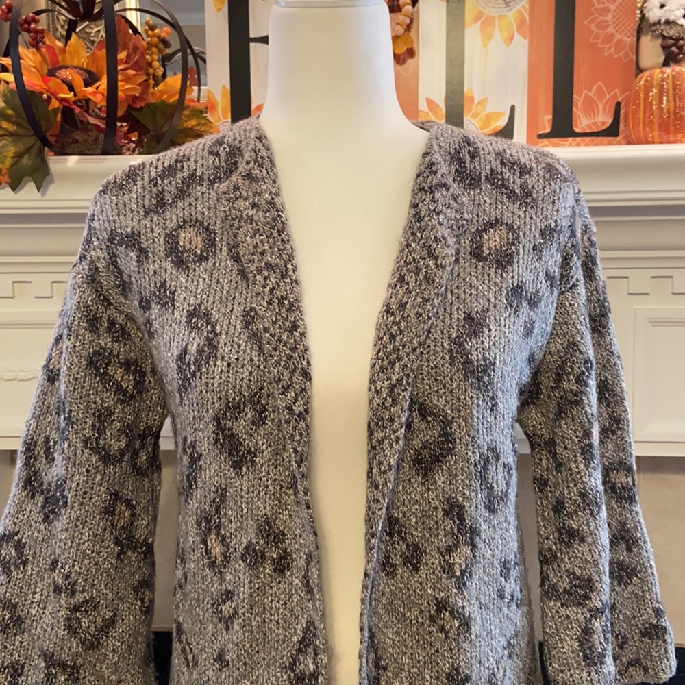 Nwt Cupcakes And Cashmere Open Front Gray Kline L… - image 2
